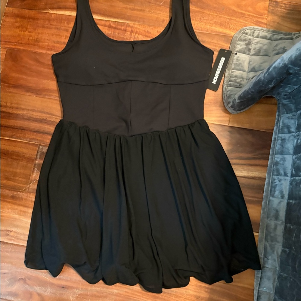 NWT New Chic Black Mini sporty Dress (1014)‎